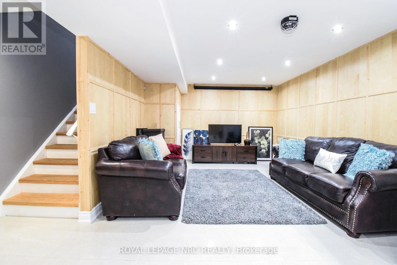 4343 Chemonda Street, Niagara Falls, Ontario  L2G 0E0 - Photo 33 - X12457102