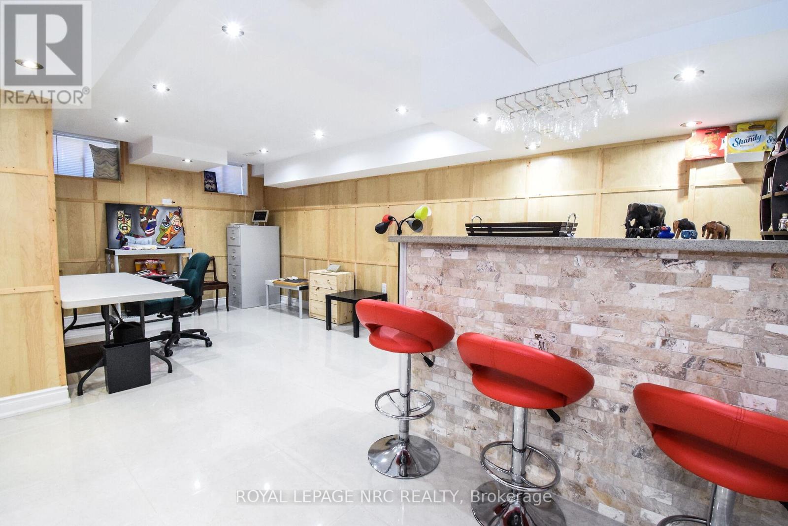 4343 Chemonda Street, Niagara Falls, Ontario  L2G 0E0 - Photo 34 - X12457102