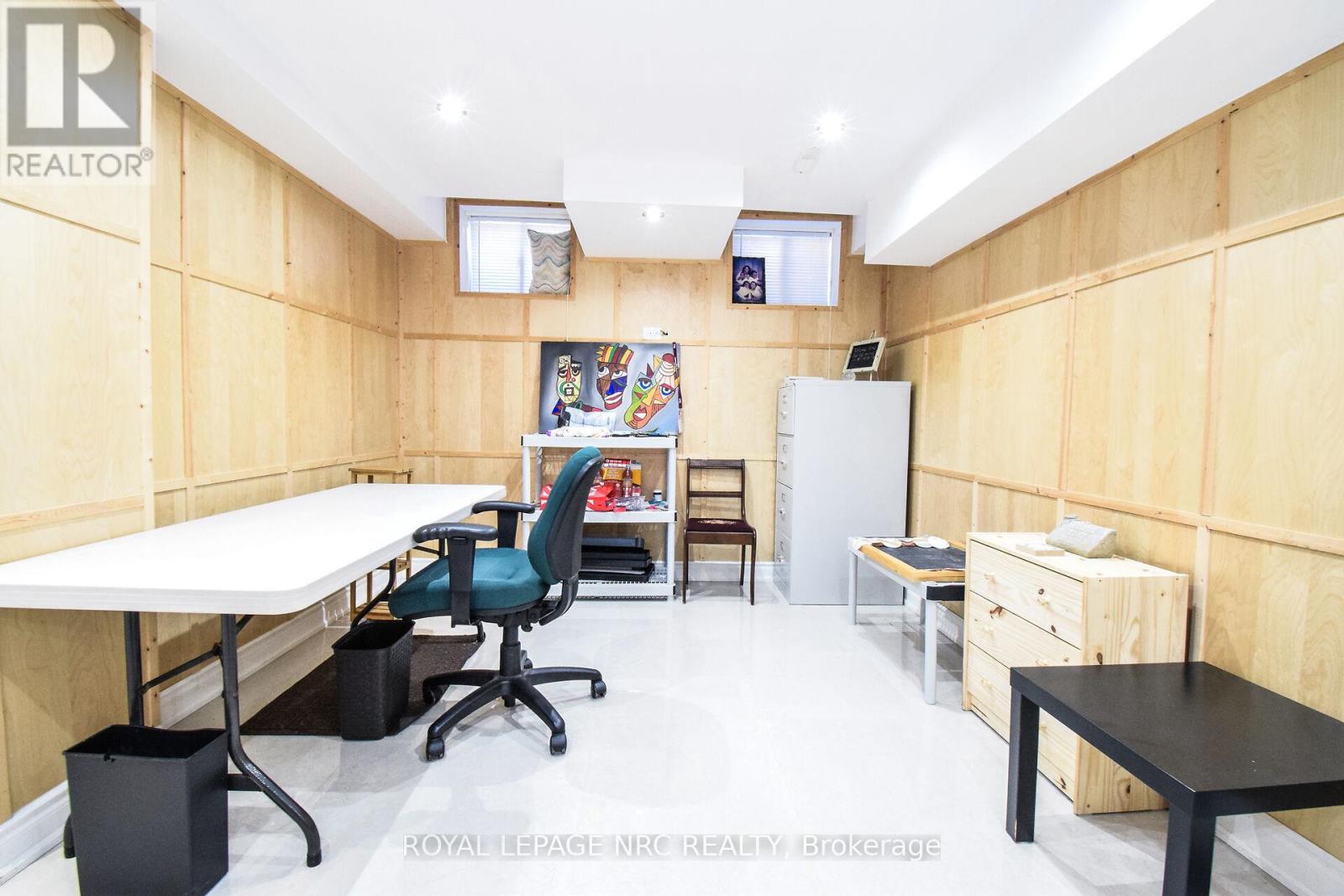 4343 Chemonda Street, Niagara Falls, Ontario  L2G 0E0 - Photo 37 - X12457102