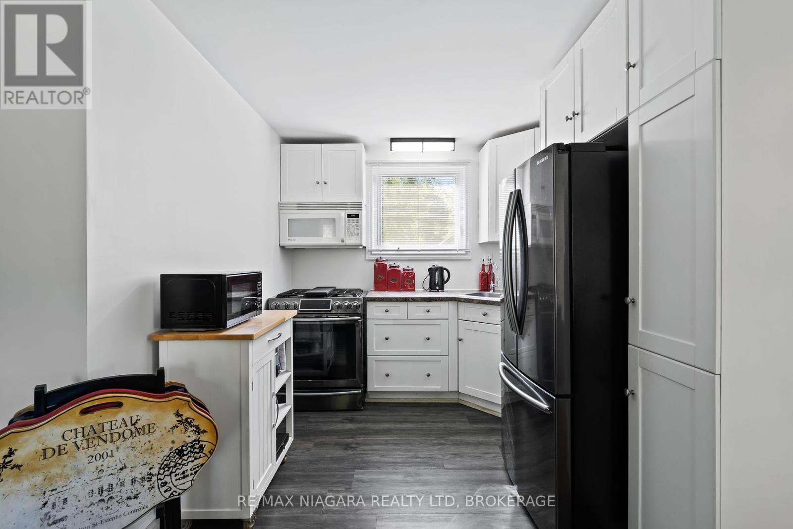 2837 Firelane 4, Port Colborne, Ontario  L3K 5V3 - Photo 15 - X12457407