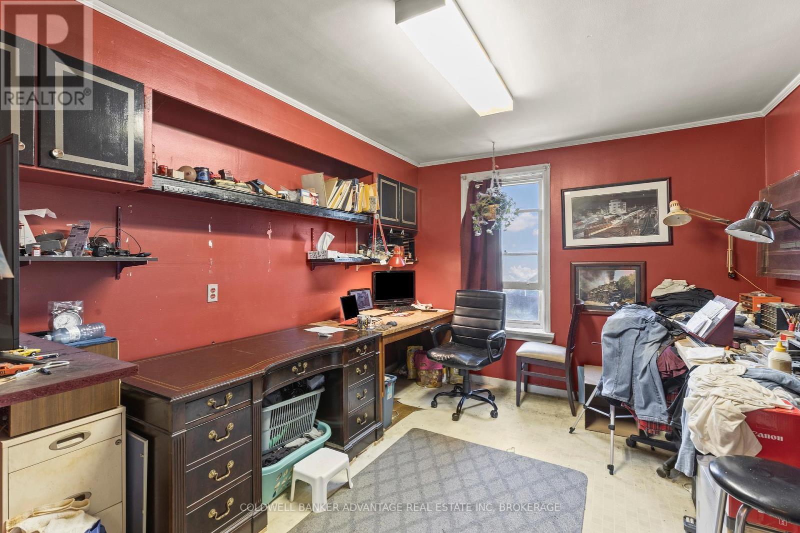 105 Maple Avenue, Welland, Ontario  L3C 5G2 - Photo 10 - X12457609