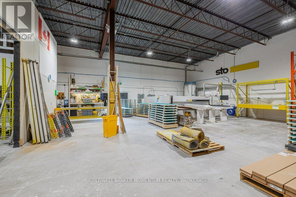 95 Ormond Street S, Thorold, Ontario  L2V 3G2 - Photo 23 - X12457771