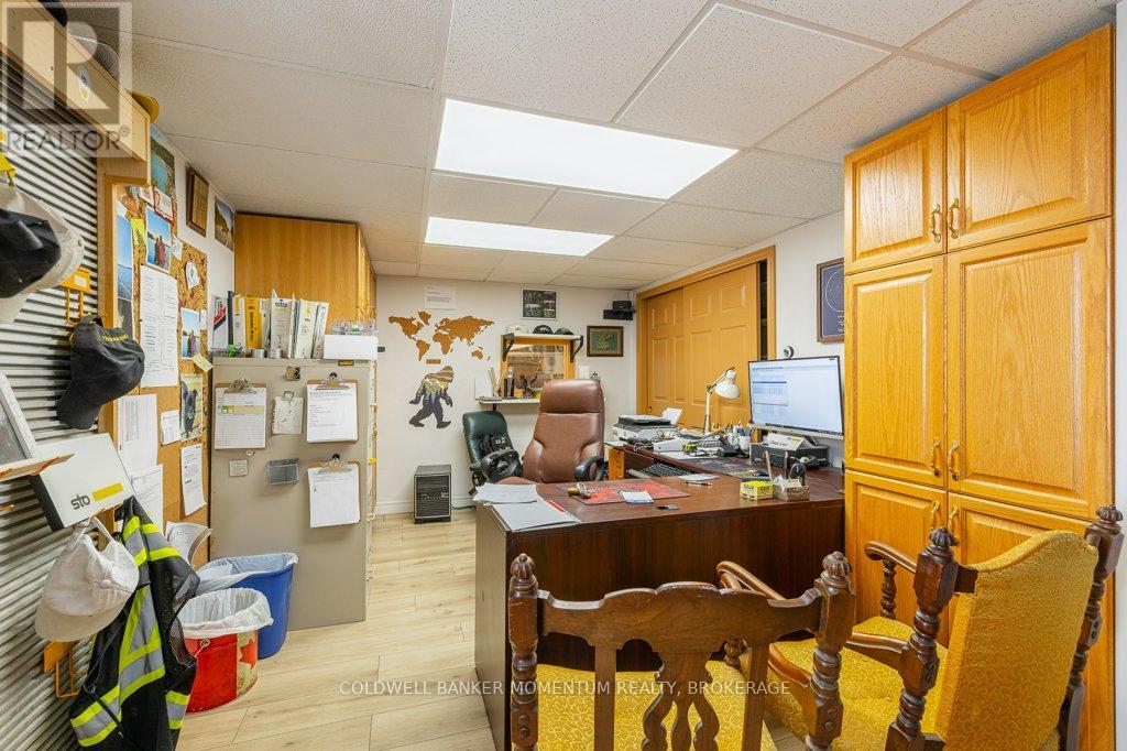 95 Ormond Street S, Thorold, Ontario  L2V 3G2 - Photo 30 - X12457771