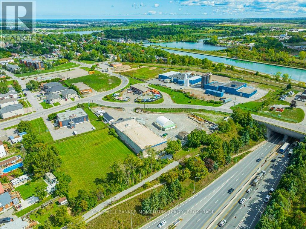 95 Ormond Street S, Thorold, Ontario  L2V 3G2 - Photo 45 - X12457771