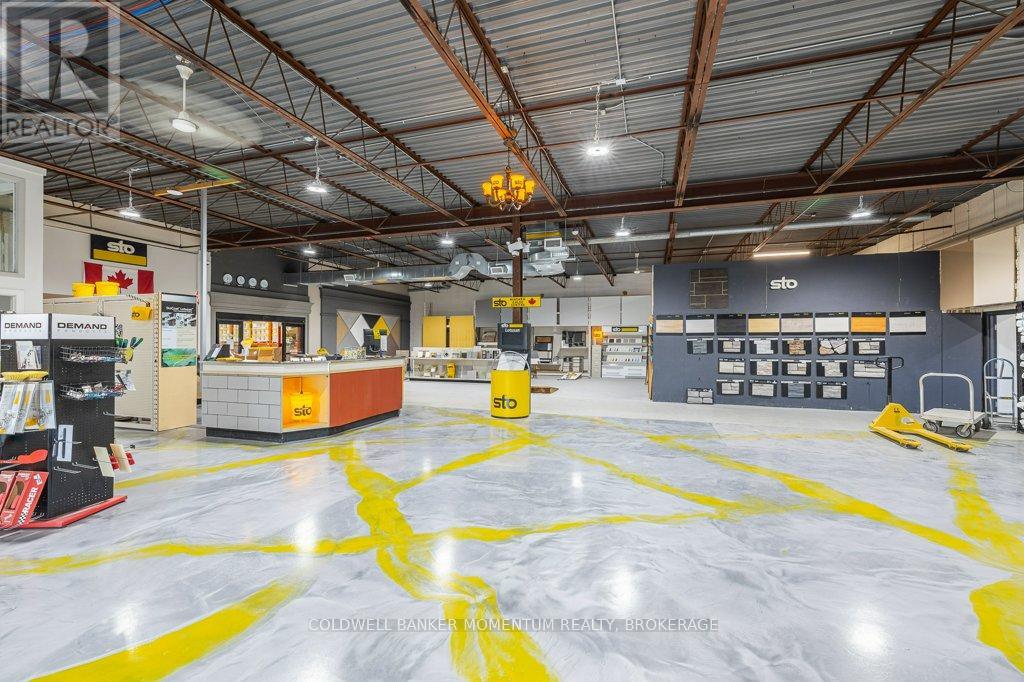 95 Ormond Street S, Thorold, Ontario  L2V 3G2 - Photo 7 - X12457771