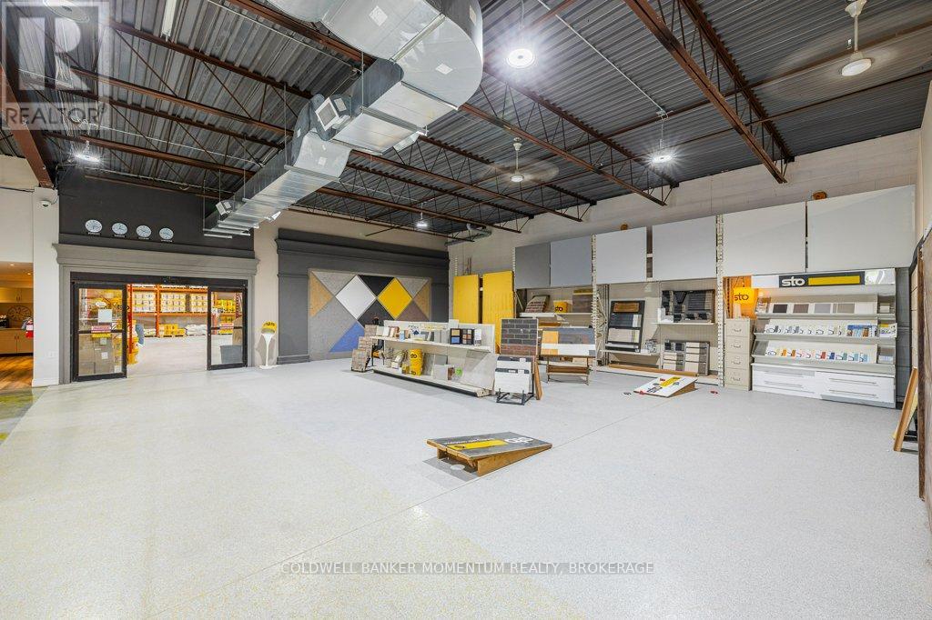 95 Ormond Street S, Thorold, Ontario  L2V 3G2 - Photo 9 - X12457771