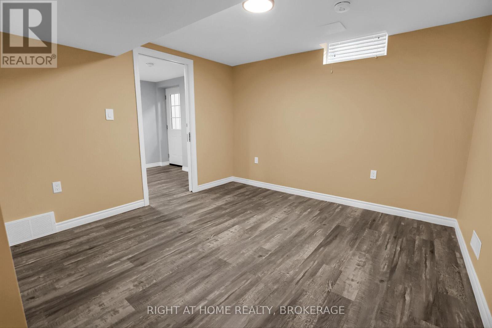 4432 Dennis Avenue, Lincoln, Ontario  L0R 1B5 - Photo 25 - X12458051