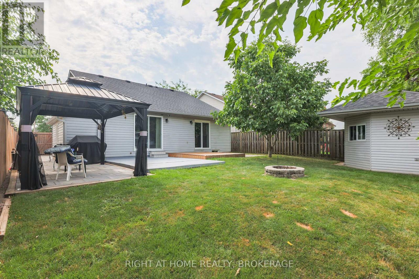 4432 Dennis Avenue, Lincoln, Ontario  L0R 1B5 - Photo 32 - X12458051