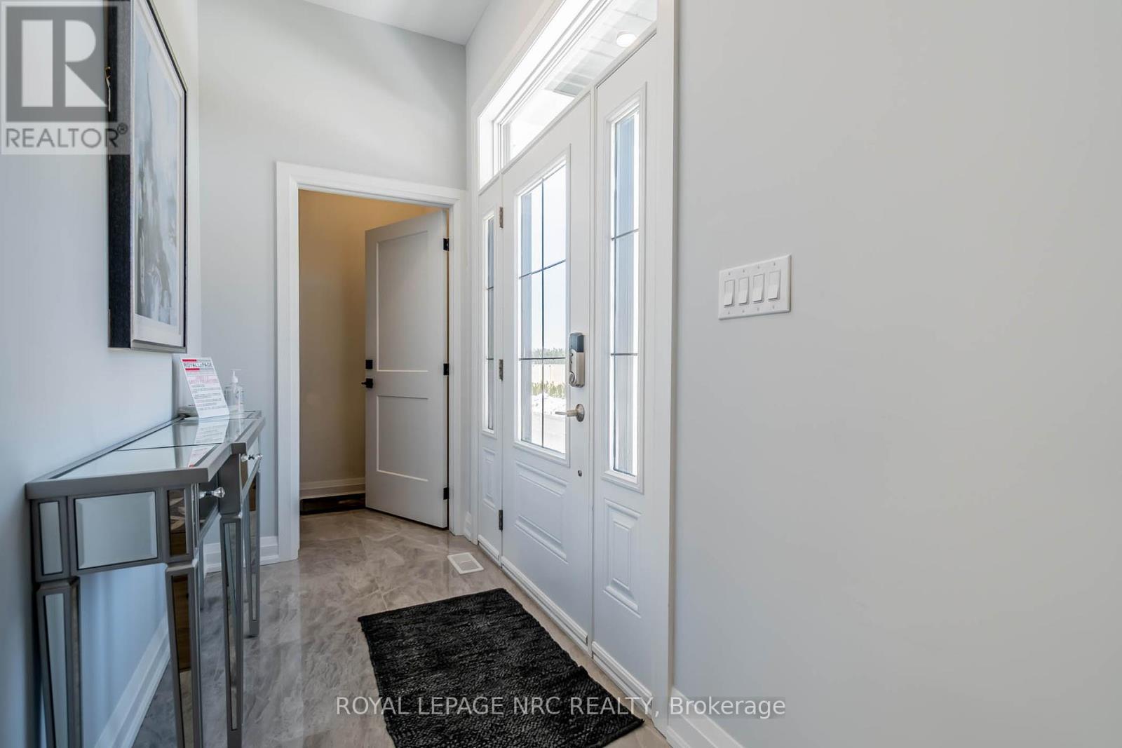 1 - 7472 Mountain Road, Niagara Falls, Ontario  L2J 0B8 - Photo 21 - X12459014