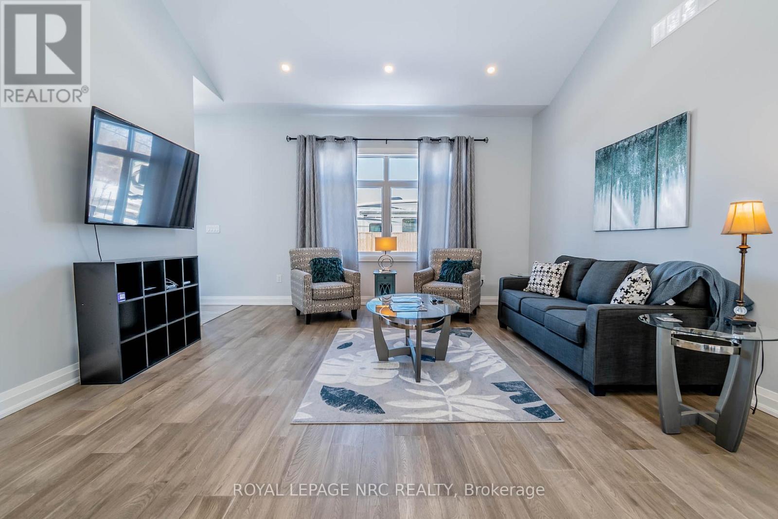 1 - 7472 Mountain Road, Niagara Falls, Ontario  L2J 0B8 - Photo 23 - X12459014