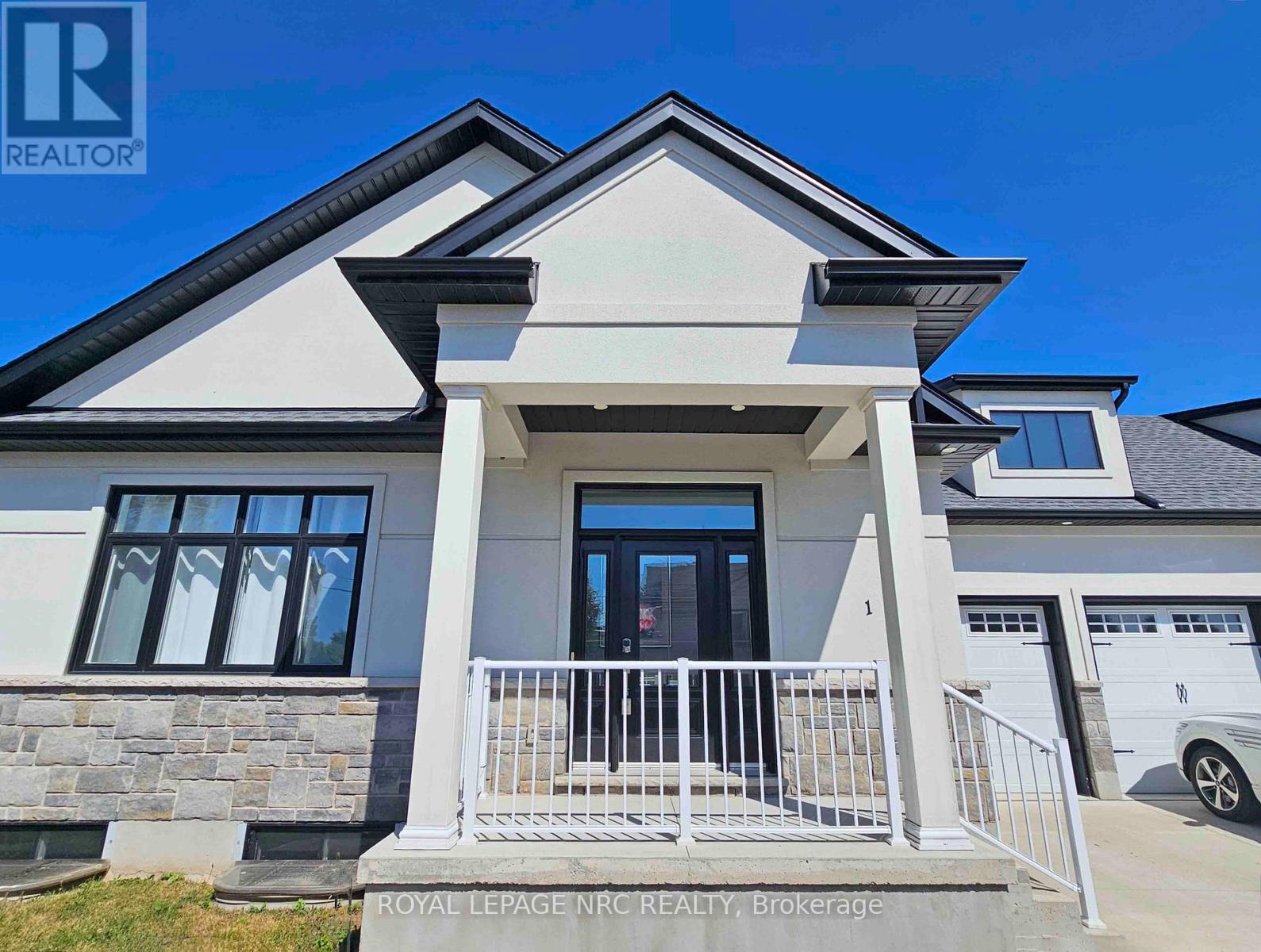 1 - 7472 Mountain Road, Niagara Falls, Ontario  L2J 0B8 - Photo 3 - X12459014