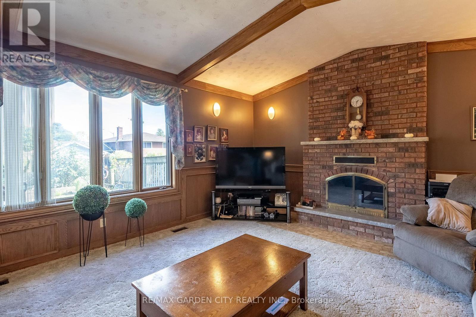 14 Tupper Drive, Thorold, Ontario  L2V 4C7 - Photo 13 - X12459117