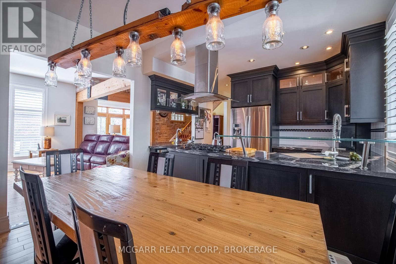 64 Yates Street, St. Catharines, Ontario  L2R 5R8 - Photo 15 - X12459875