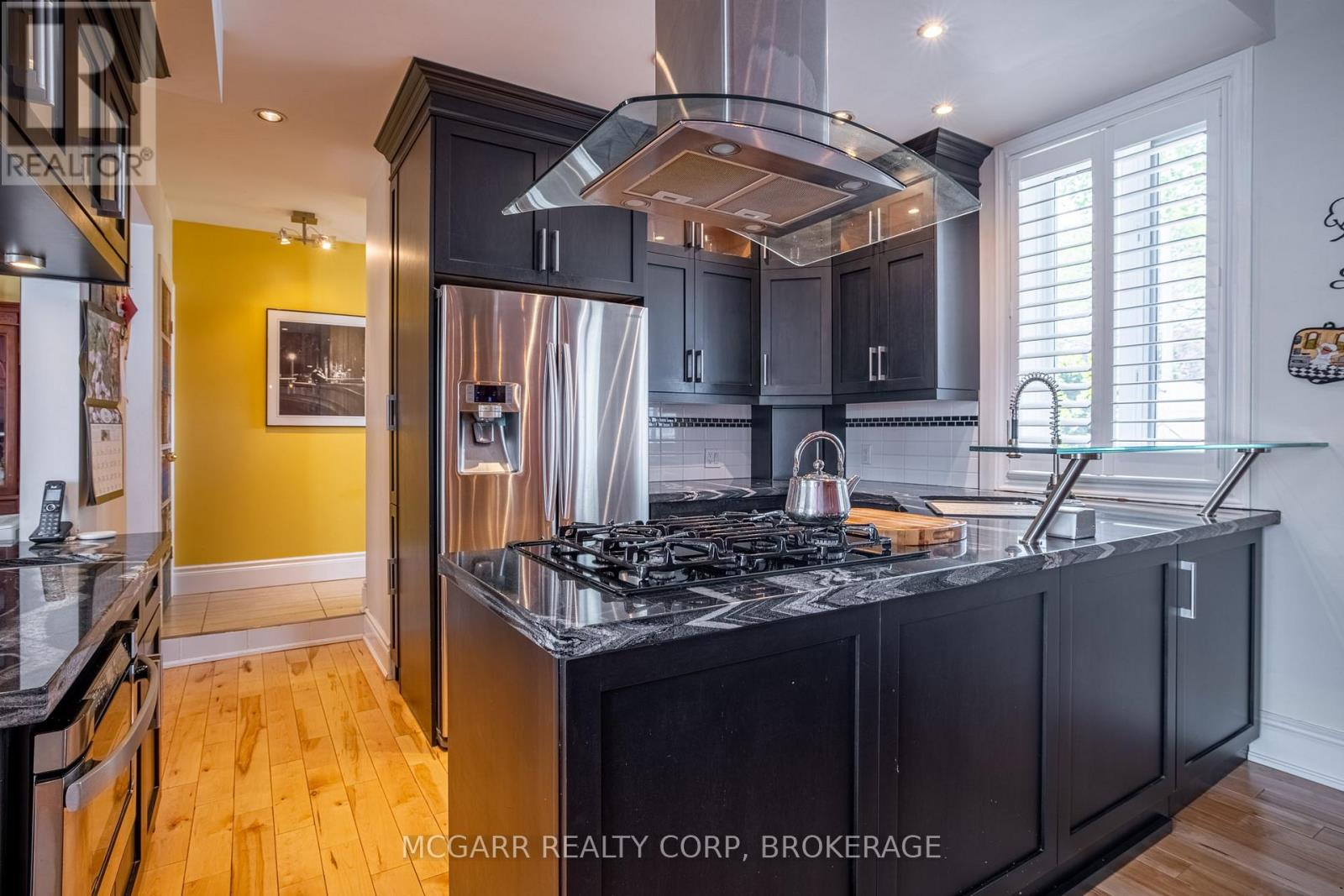 64 Yates Street, St. Catharines, Ontario  L2R 5R8 - Photo 16 - X12459875