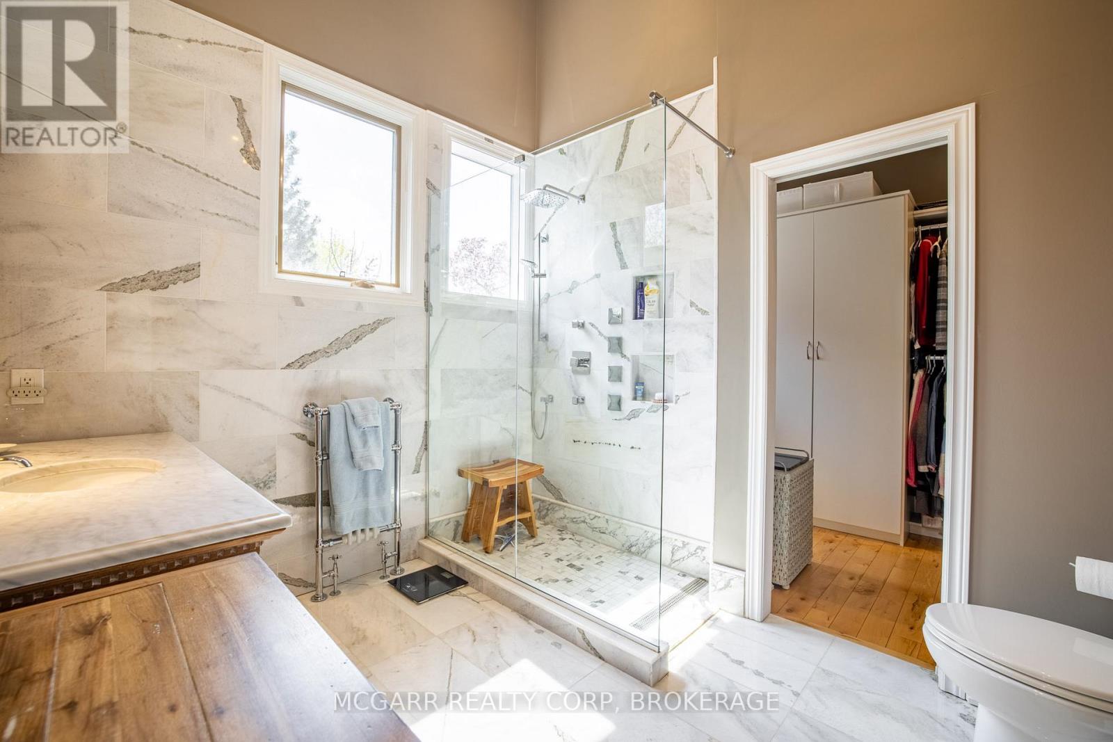 64 Yates Street, St. Catharines, Ontario  L2R 5R8 - Photo 24 - X12459875