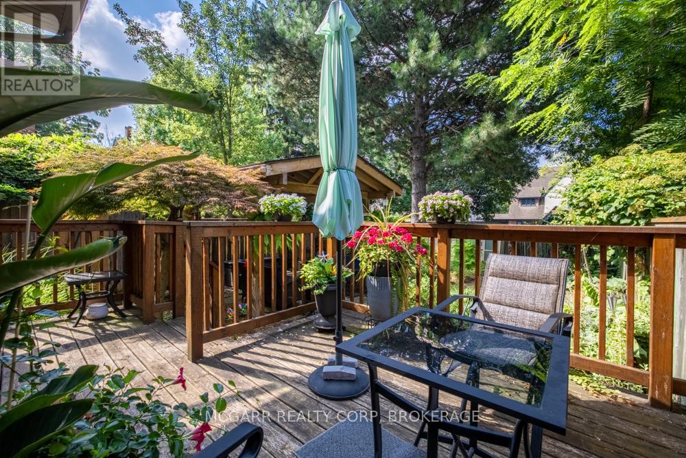 64 Yates Street, St. Catharines, Ontario  L2R 5R8 - Photo 6 - X12459875