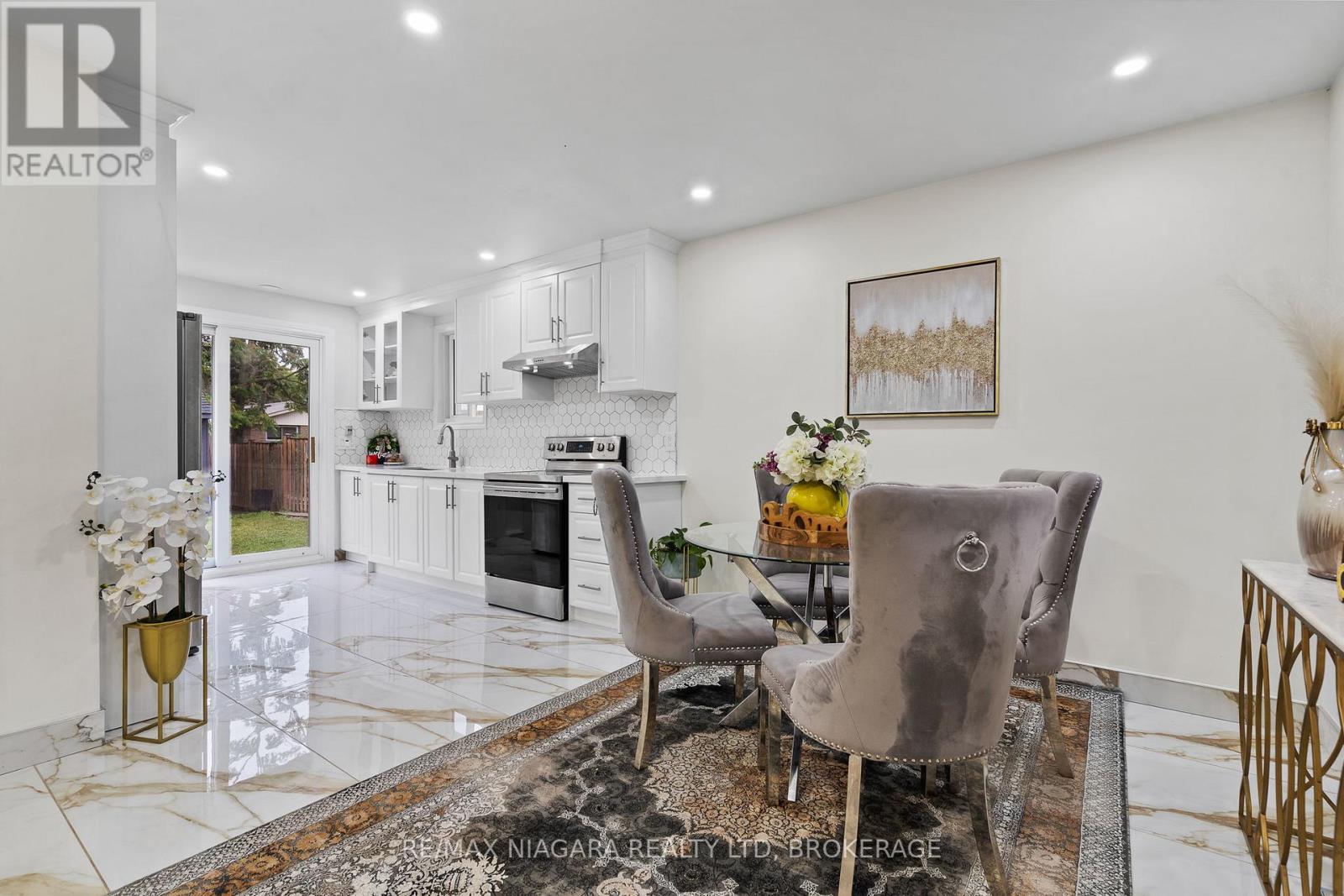 57 Woodrow Street, St. Catharines, Ontario  L2P 2A4 - Photo 12 - X12460892