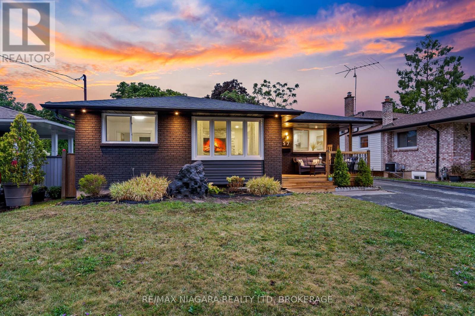 57 Woodrow Street, St. Catharines, Ontario  L2P 2A4 - Photo 2 - X12460892