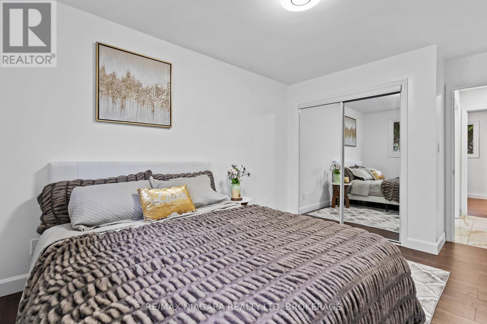 57 Woodrow Street, St. Catharines, Ontario  L2P 2A4 - Photo 21 - X12460892