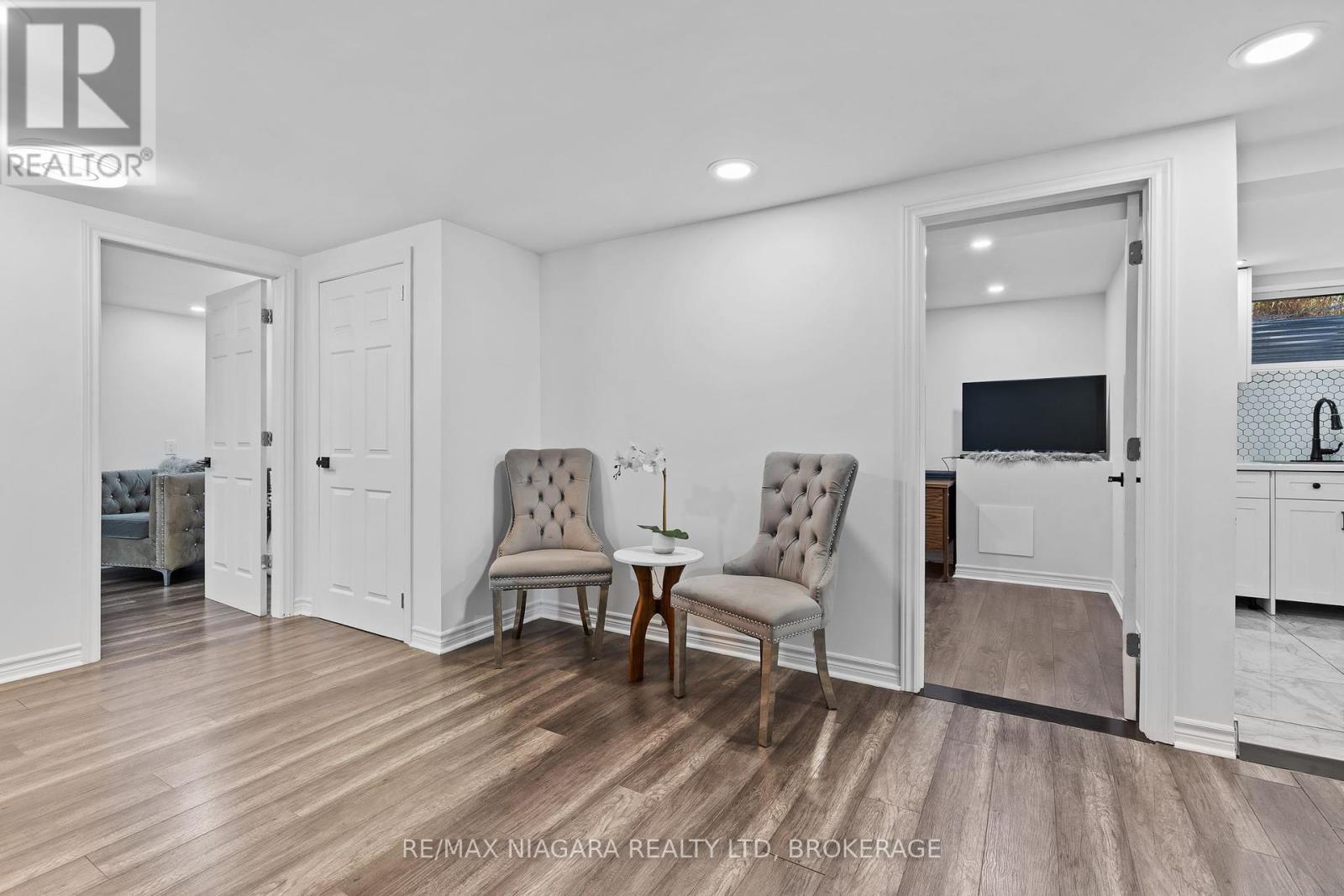 57 Woodrow Street, St. Catharines, Ontario  L2P 2A4 - Photo 26 - X12460892