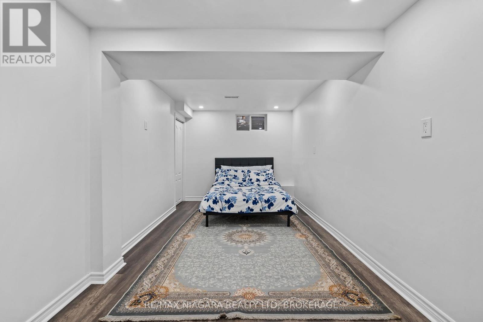 57 Woodrow Street, St. Catharines, Ontario  L2P 2A4 - Photo 27 - X12460892