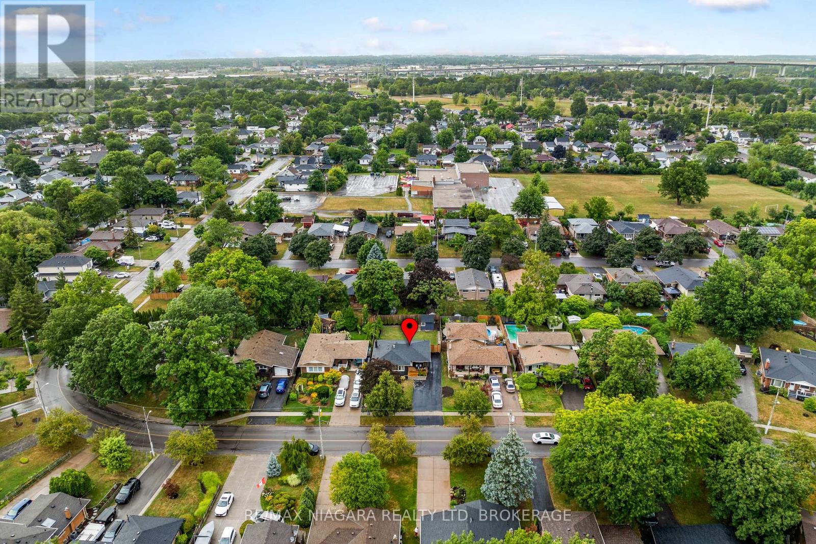 57 Woodrow Street, St. Catharines, Ontario  L2P 2A4 - Photo 42 - X12460892