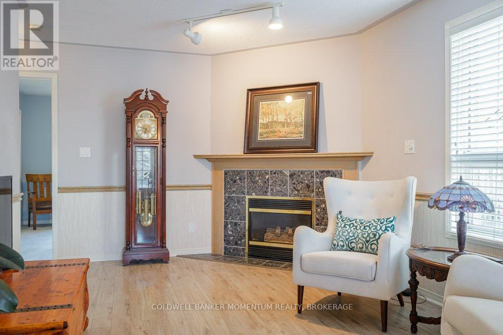 43 Silvercrest Court, Thorold, Ontario  L2V 5B4 - Photo 19 - X12461140