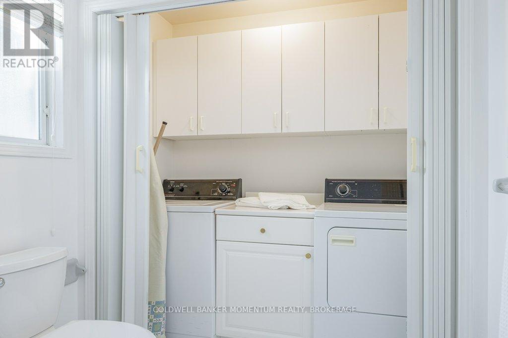 43 Silvercrest Court, Thorold, Ontario  L2V 5B4 - Photo 24 - X12461140