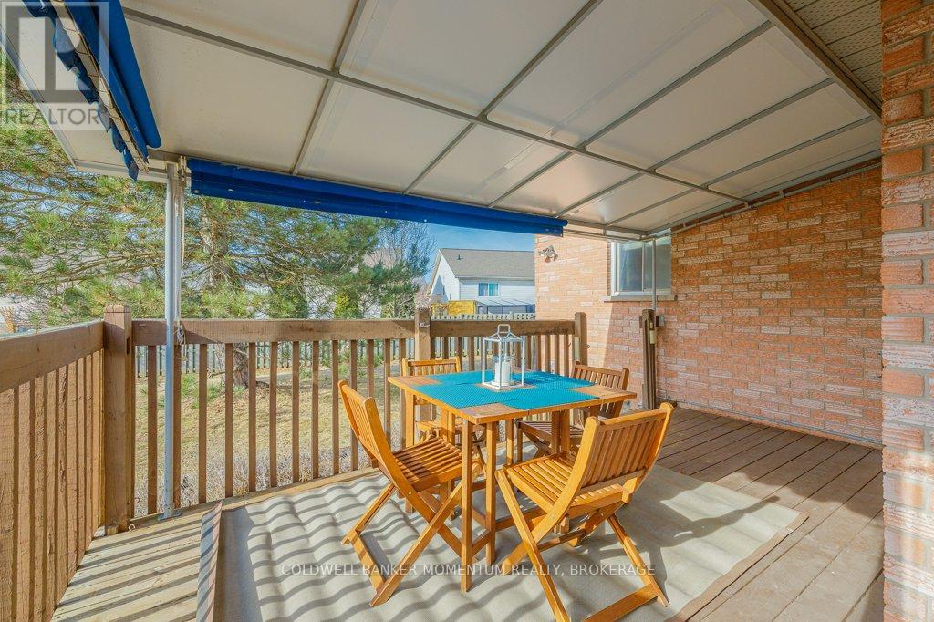 43 Silvercrest Court, Thorold, Ontario  L2V 5B4 - Photo 37 - X12461140