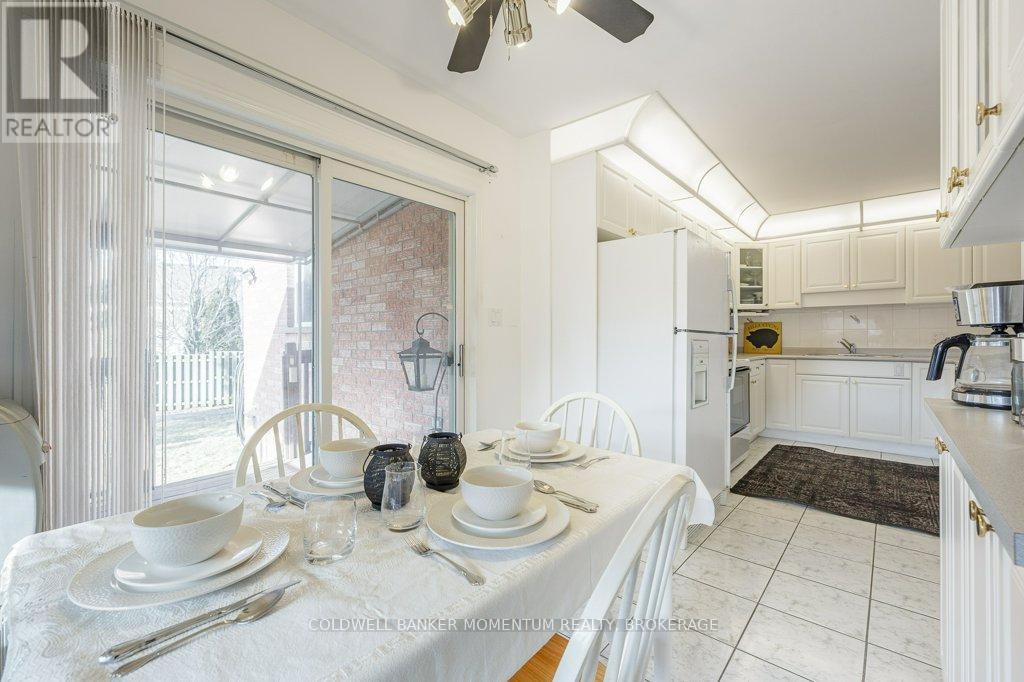 43 Silvercrest Court, Thorold, Ontario  L2V 5B4 - Photo 9 - X12461140