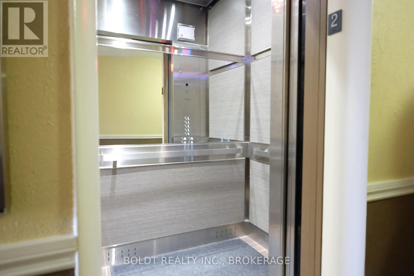 201 - 14 Norris Place, St. Catharines, Ontario  L2R 2W8 - Photo 23 - X12461173