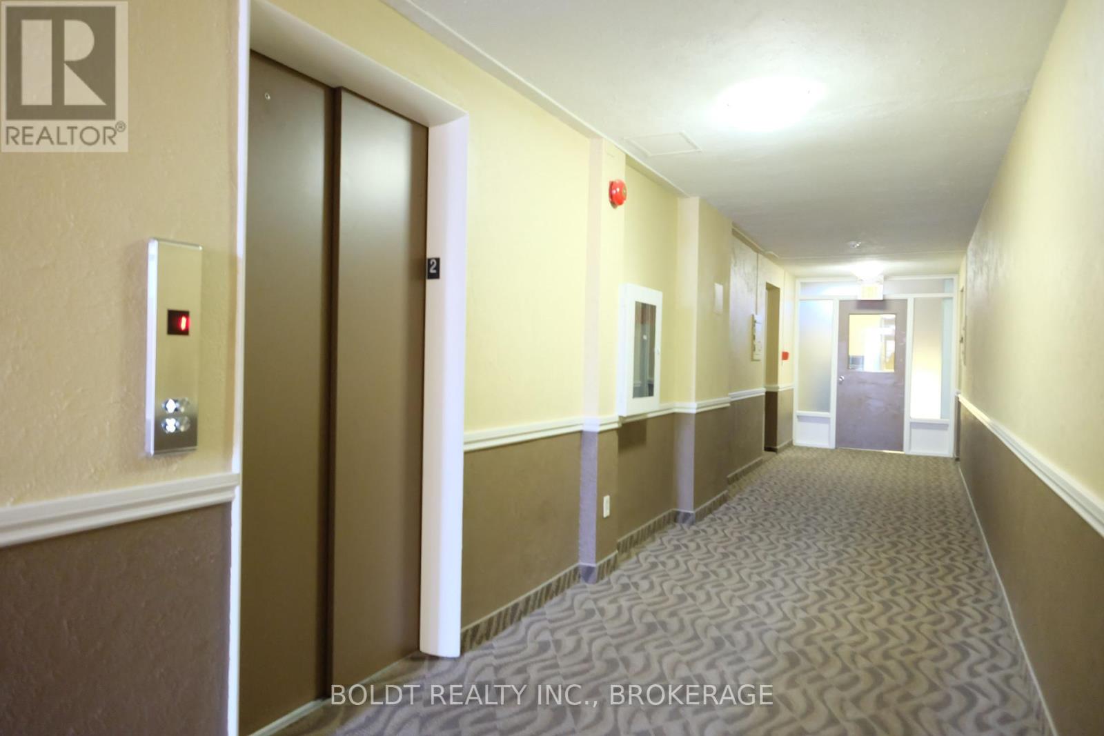 201 - 14 Norris Place, St. Catharines, Ontario  L2R 2W8 - Photo 24 - X12461173