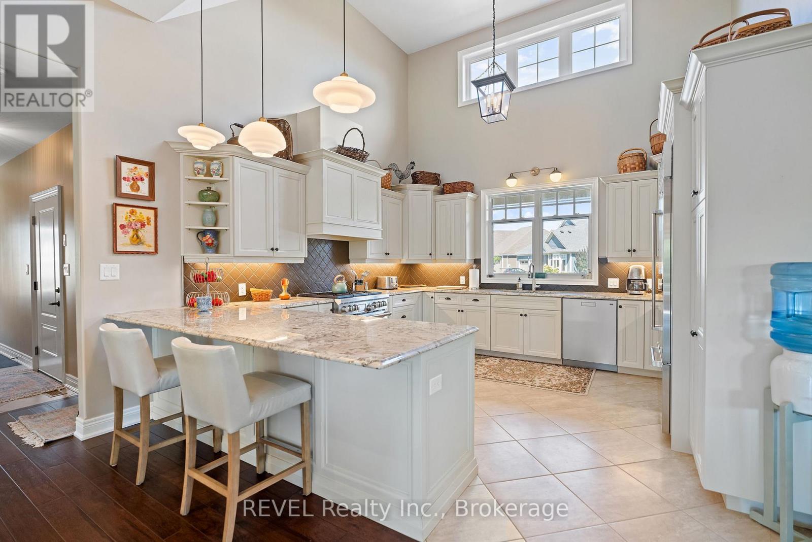 69 Butlers Drive, Fort Erie, Ontario  L0S 1N0 - Photo 13 - X12462223