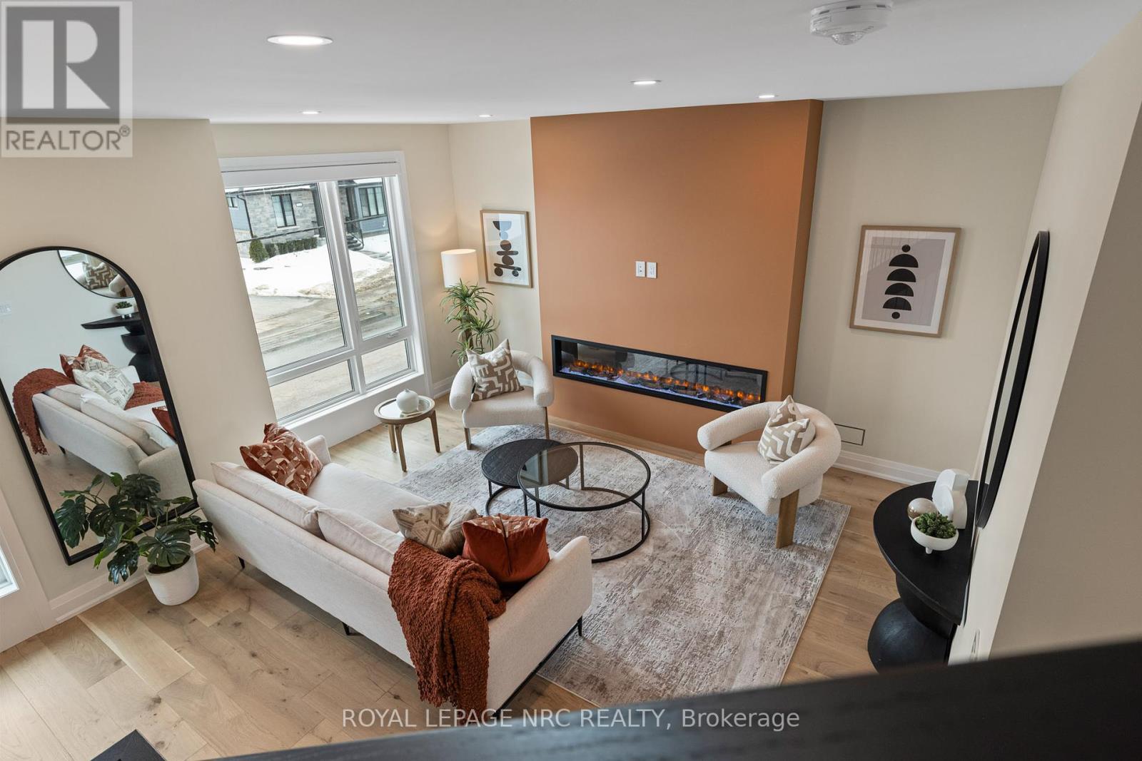 153e Port Robinson Road, Pelham, Ontario  L0S 1E0 - Photo 19 - X12462296