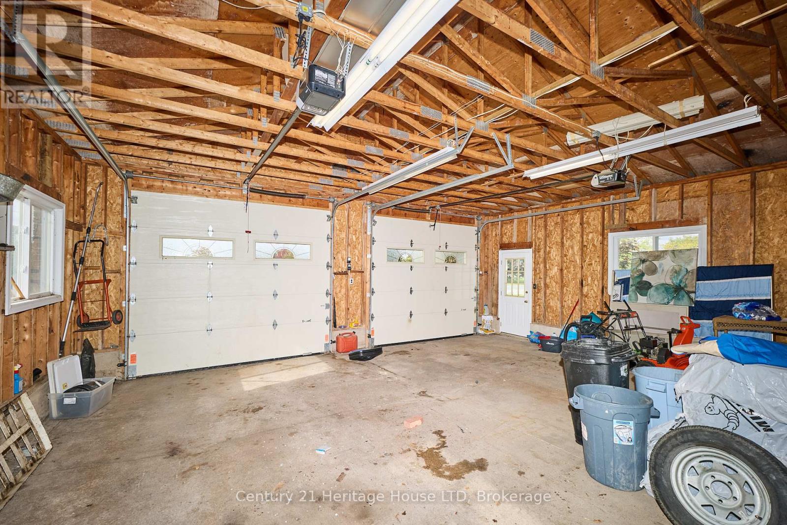 3466 River Trail, Fort Erie, Ontario  L0S 1S0 - Photo 36 - X12462443