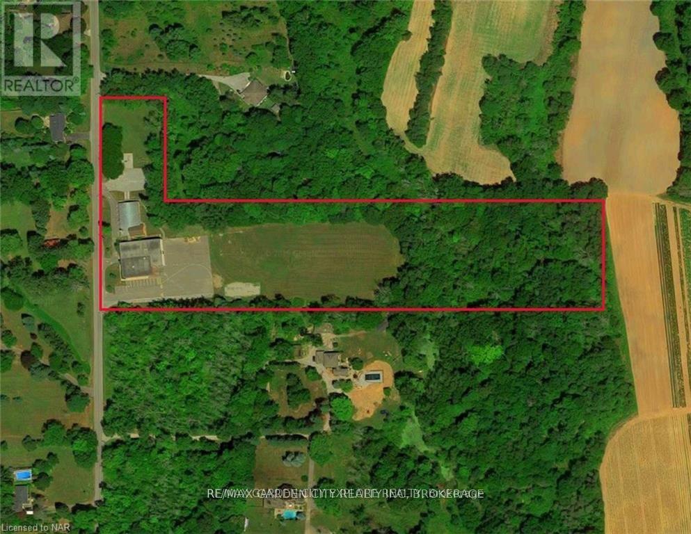 1165 Centre Street, Pelham, Ontario  L0S 1C0 - Photo 8 - X12462485