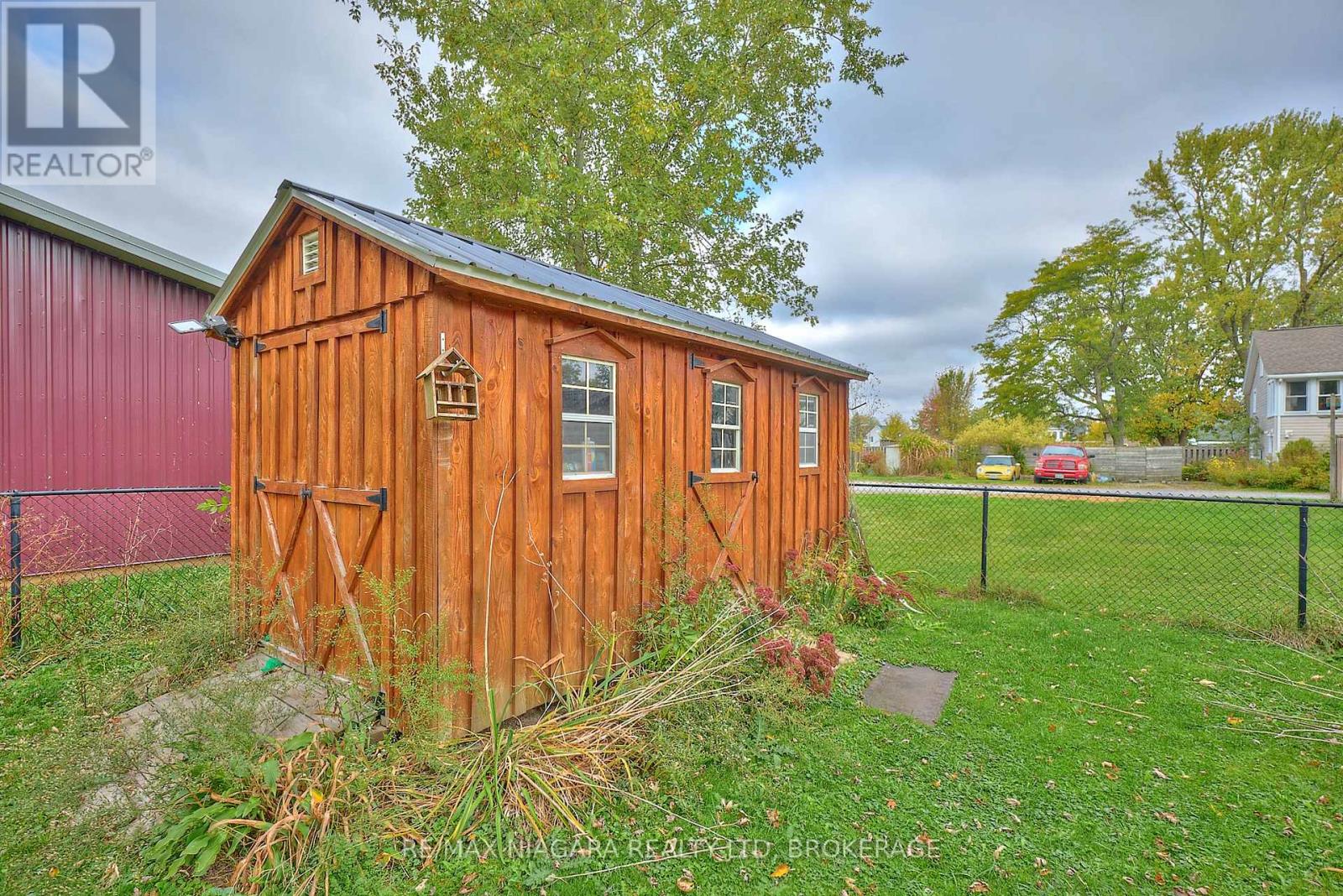 2503 Coral Avenue, Fort Erie, Ontario  L0S 1S0 - Photo 21 - X12463294