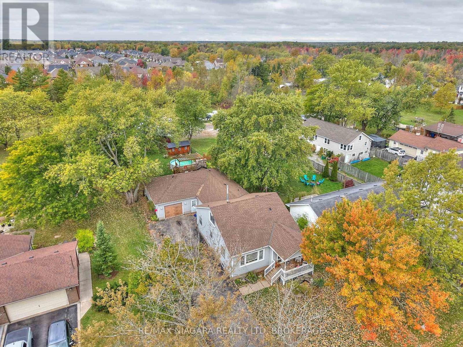 2503 Coral Avenue, Fort Erie, Ontario  L0S 1S0 - Photo 24 - X12463294