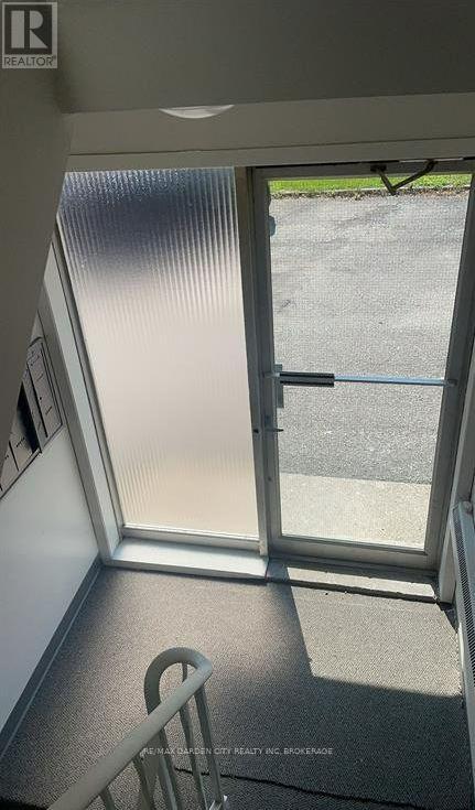 4 - 15 John Street, St. Catharines, Ontario  L2N 4P2 - Photo 6 - X12466303