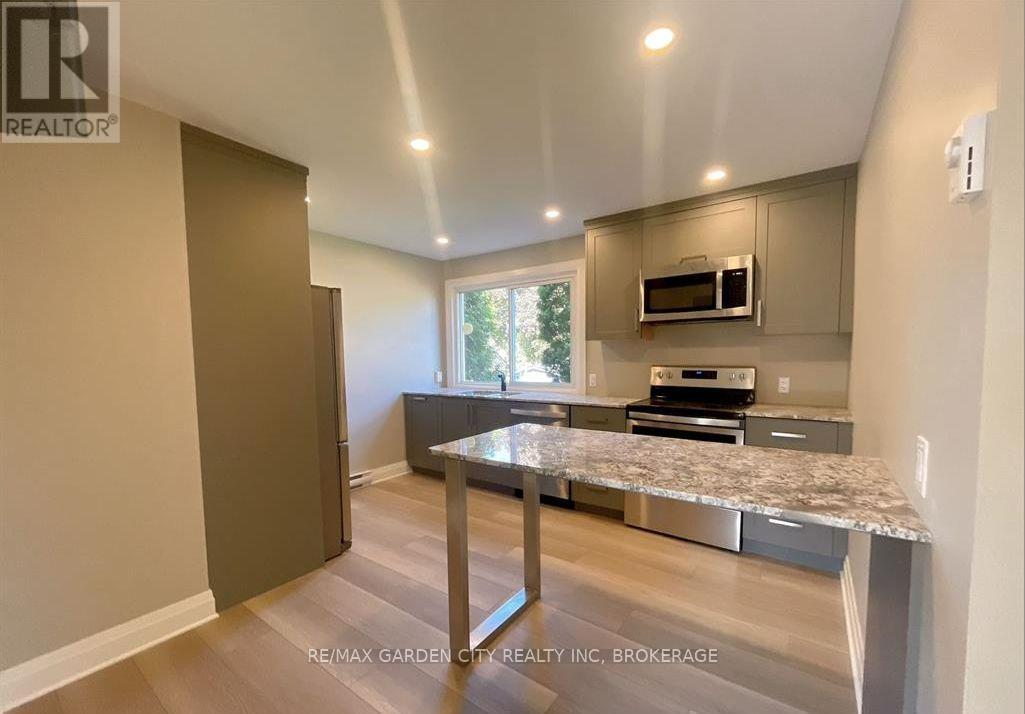 4 - 15 John Street, St. Catharines, Ontario  L2N 4P2 - Photo 9 - X12466303