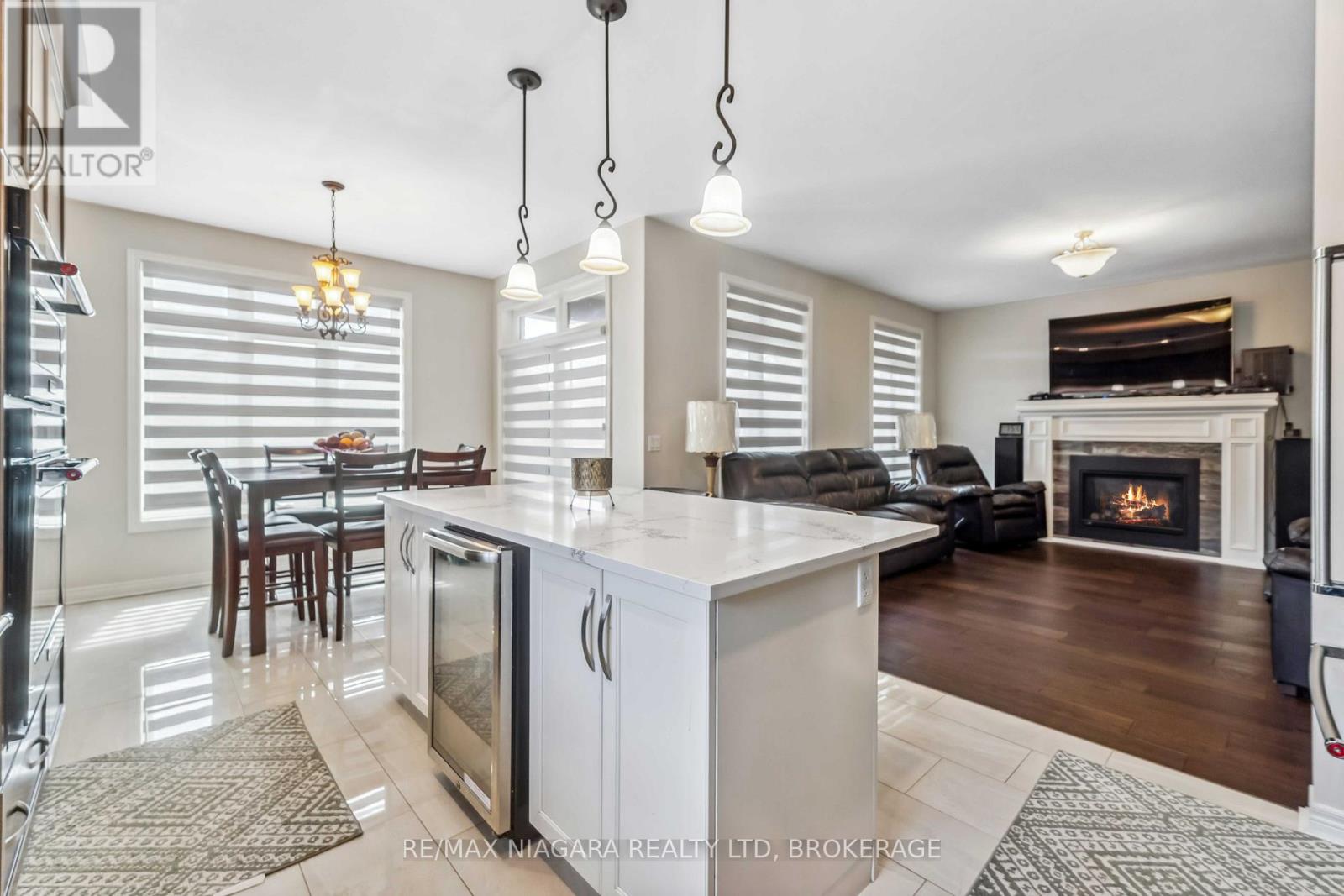 1 Hopkins Street, Thorold, Ontario  L2V 0E6 - Photo 26 - X12466325