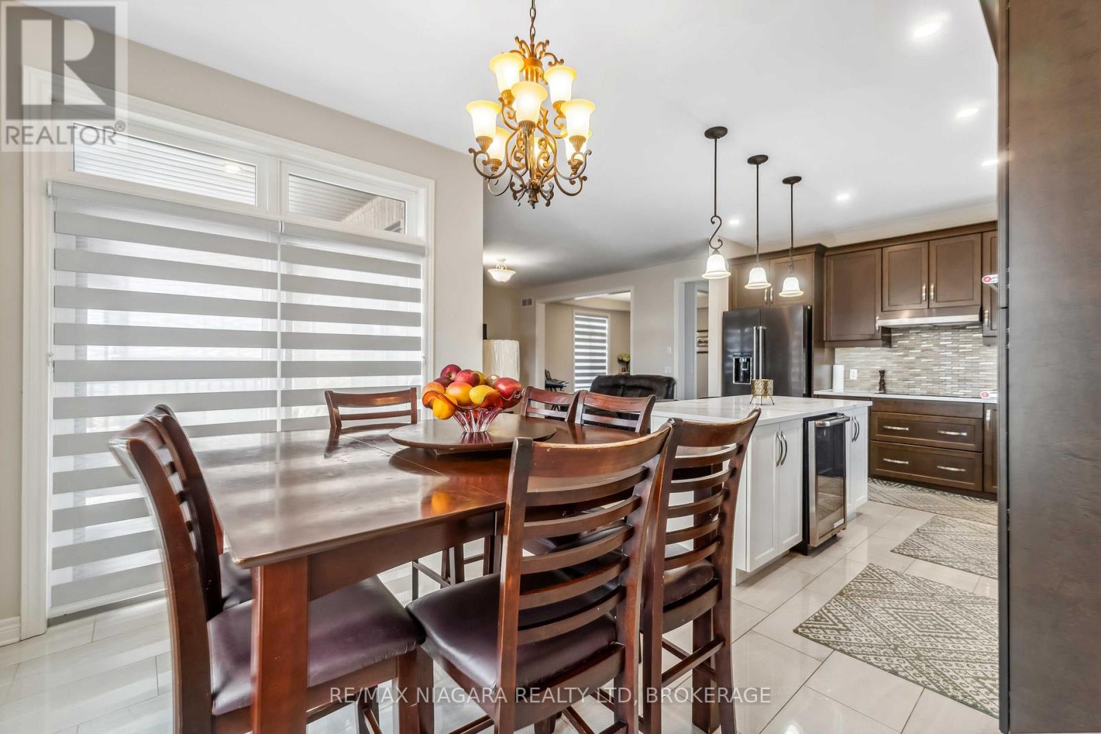 1 Hopkins Street, Thorold, Ontario  L2V 0E6 - Photo 28 - X12466325