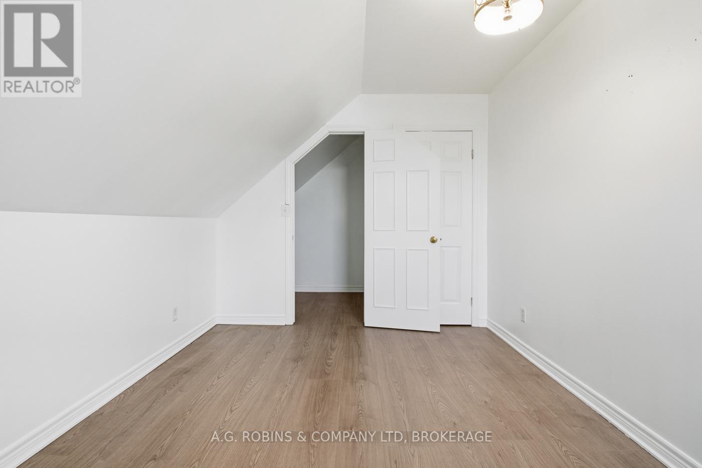 8 Mcbride Drive, St. Catharines, Ontario  L2S 3Y4 - Photo 21 - X12466726