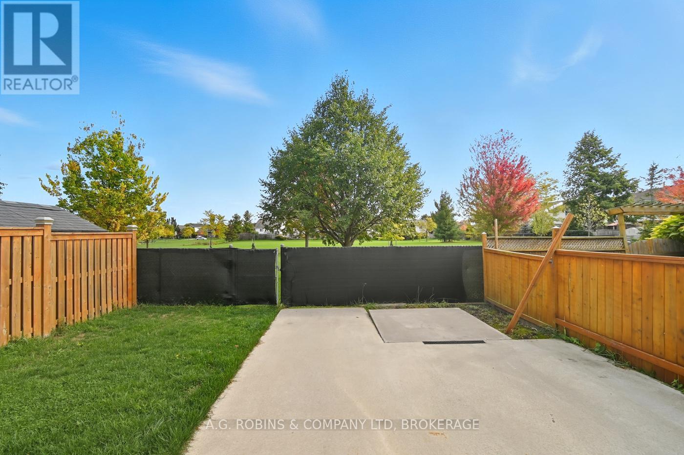 8 Mcbride Drive, St. Catharines, Ontario  L2S 3Y4 - Photo 38 - X12466726