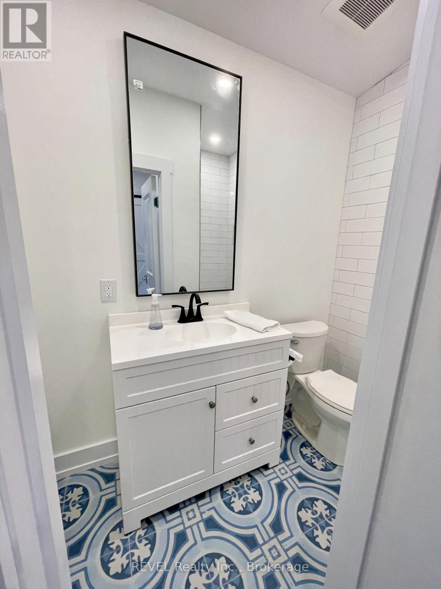 3846 Roxborough Avenue, Fort Erie, Ontario  L0S 1B0 - Photo 7 - X12466969