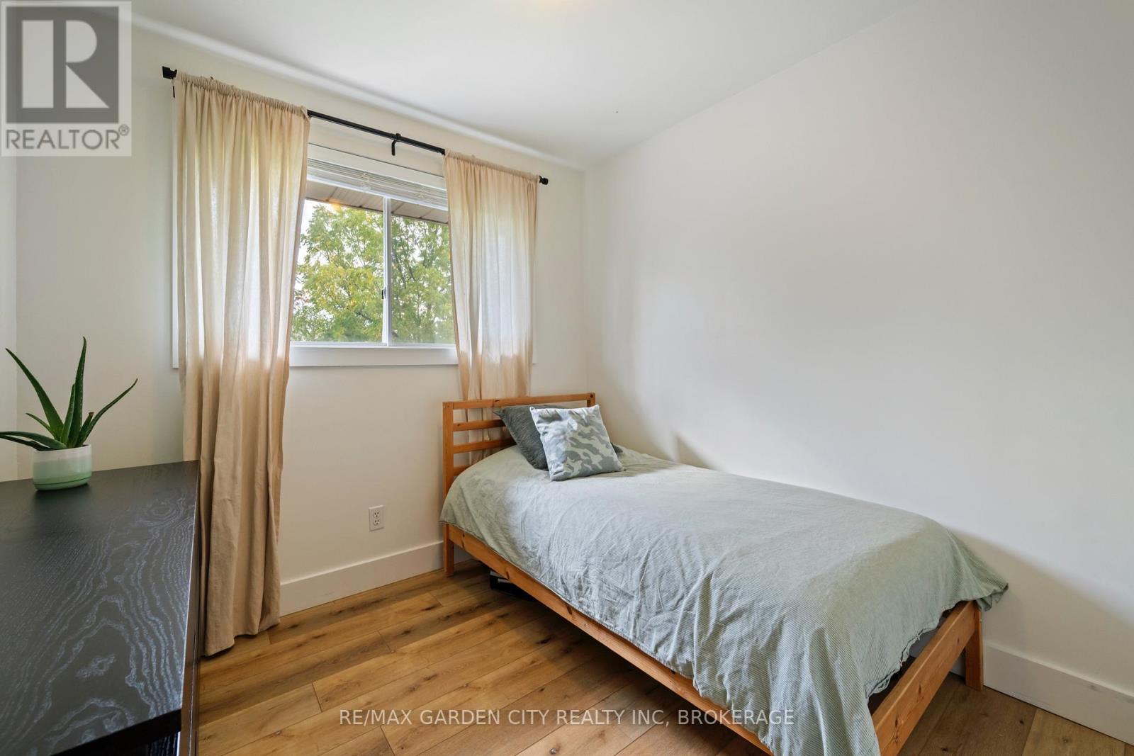 4110 13th Street, Lincoln, Ontario  L0R 1S0 - Photo 22 - X12468227