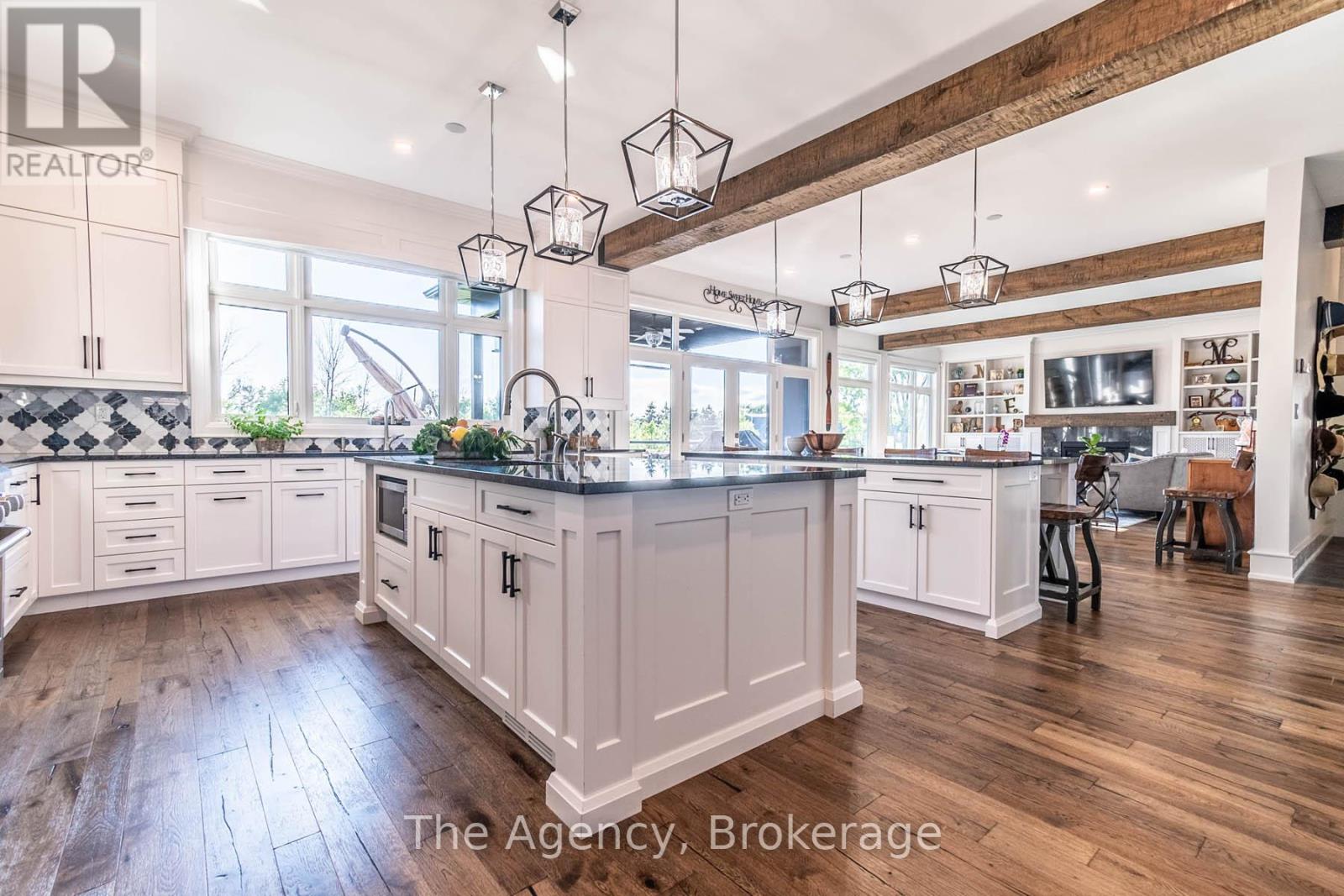 119 Willowbrook Drive, Welland, Ontario  L3C 0G2 - Photo 8 - X12468883