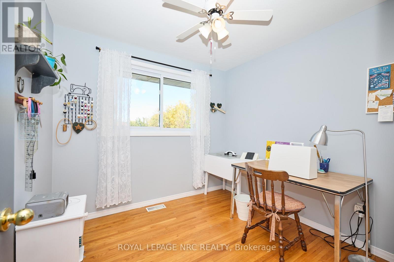 73 Roehampton Avenue, St. Catharines, Ontario  L2M 6B7 - Photo 24 - X12469466