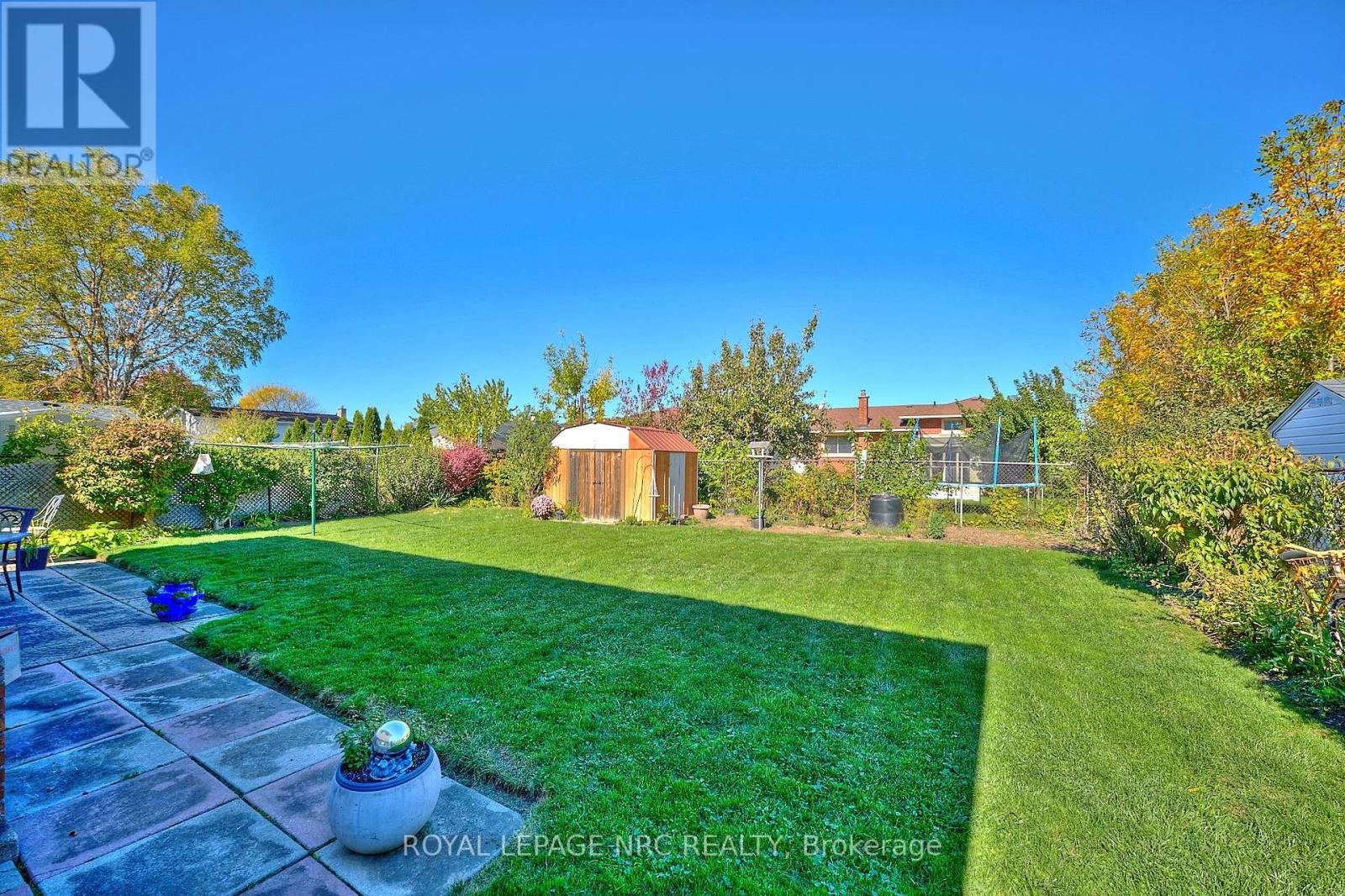 73 Roehampton Avenue, St. Catharines, Ontario  L2M 6B7 - Photo 7 - X12469466