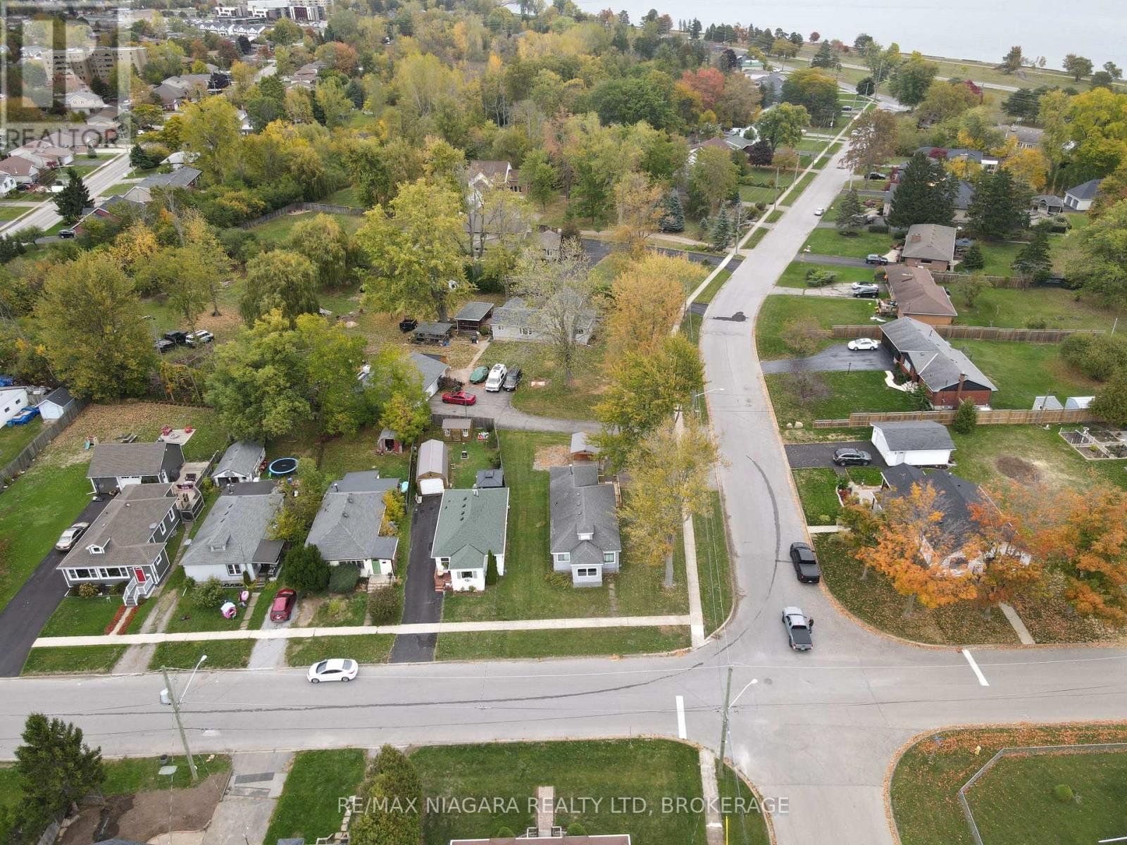 59 Radford Avenue, Fort Erie, Ontario  L2A 5H7 - Photo 21 - X12469770